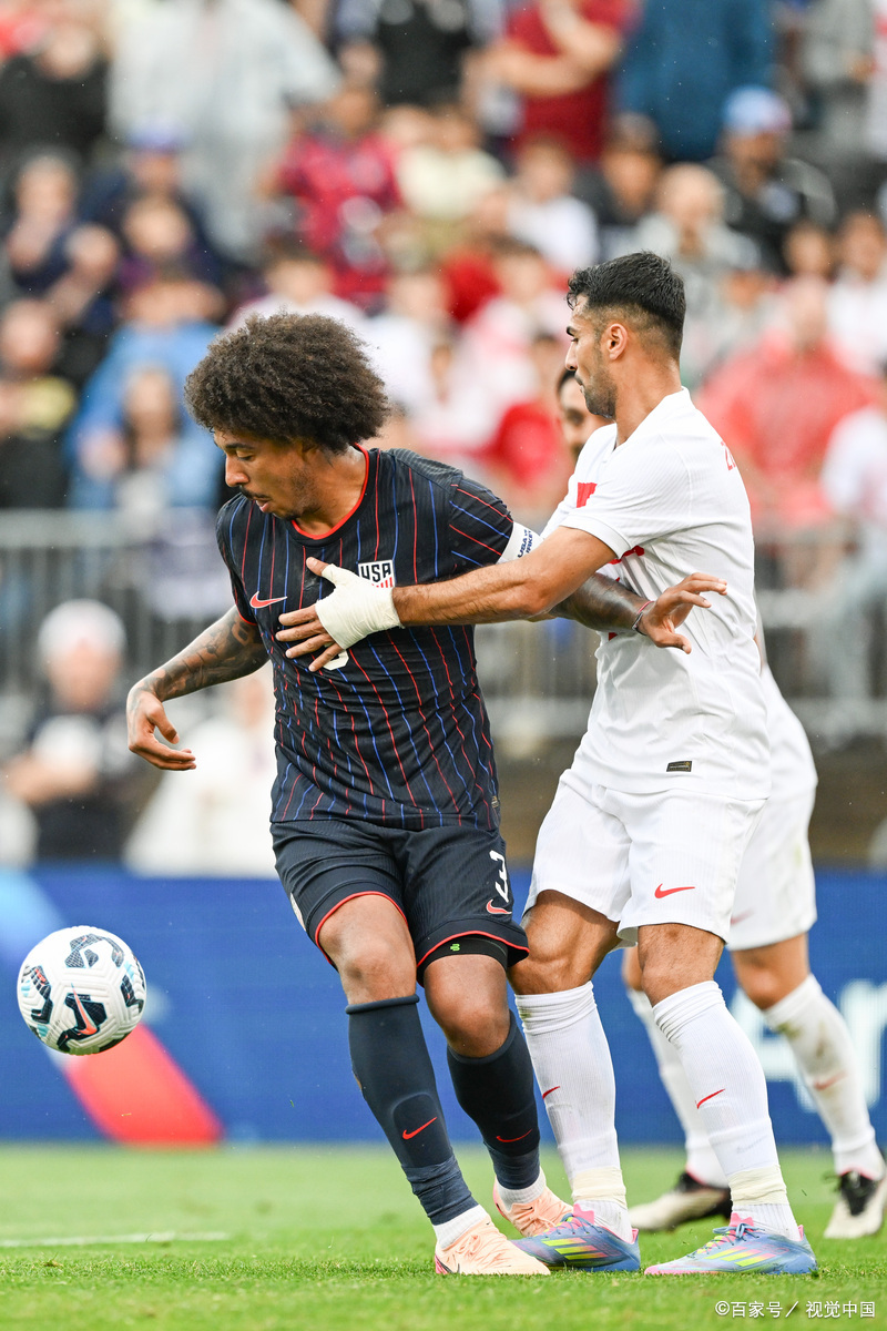 窗口期俄克拉荷马雷霆回应争议——欧冠节点到来，悬念犹存，身体对抗强度拉满的简单介绍