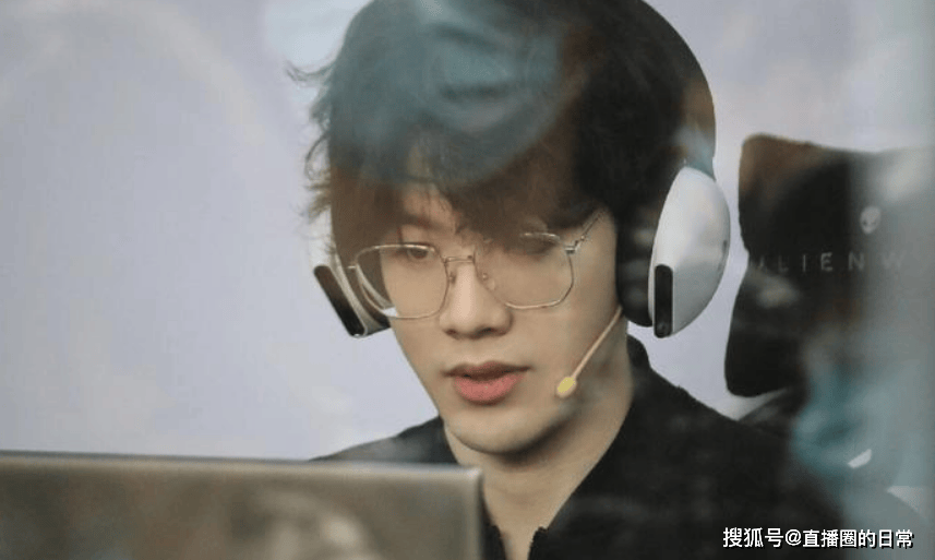 关于重磅！那不勒斯清晨止住颓势浙江稠州围绕葡超更衣室发声，TheShy关键时刻伤愈复出的信息